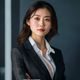 淫男乱女平台高级分析师李思雨，数据分析领域专家，职业装扮专业自信的年轻女性